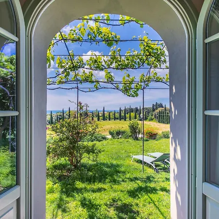 Cardo By Interhome דירה קסטיליאונצ'לו